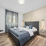 Special Offer! New Luxury With Pool, Fitness, Outdoor Bar&grill Apartamento