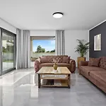 Apartamento Special Offer! New Luxury With Pool, Fitness, Outdoor Bar&grill *