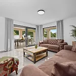 Apartamento Special Offer! New Luxury With Pool, Fitness, Outdoor Bar&grill *